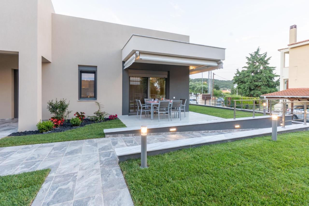 3 Doors Villas Nea Iraklitsa Экстерьер фото