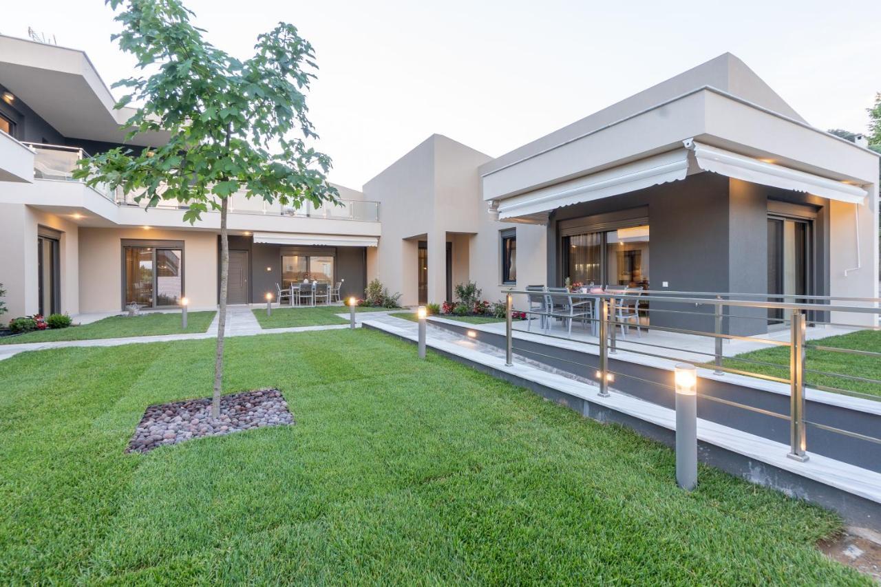 3 Doors Villas Nea Iraklitsa Экстерьер фото