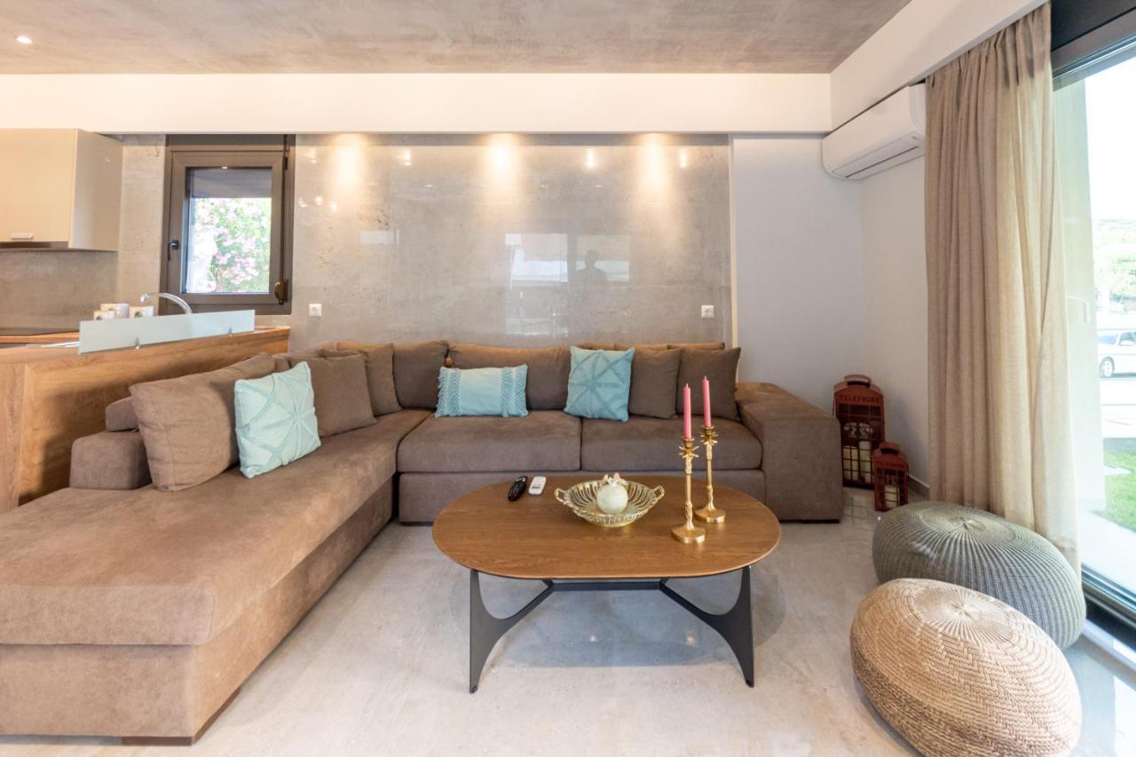 3 Doors Villas Nea Iraklitsa Экстерьер фото