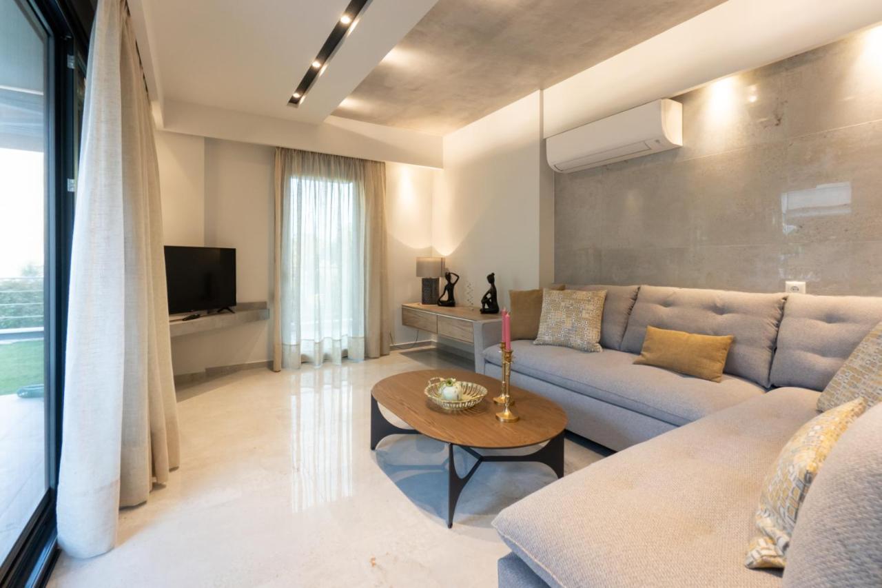 3 Doors Villas Nea Iraklitsa Экстерьер фото