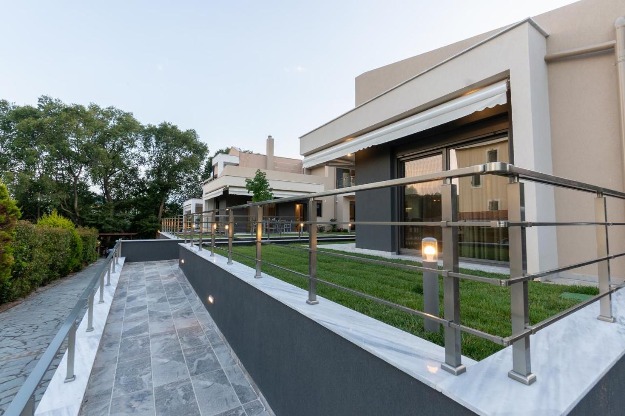 3 Doors Villas Nea Iraklitsa Экстерьер фото