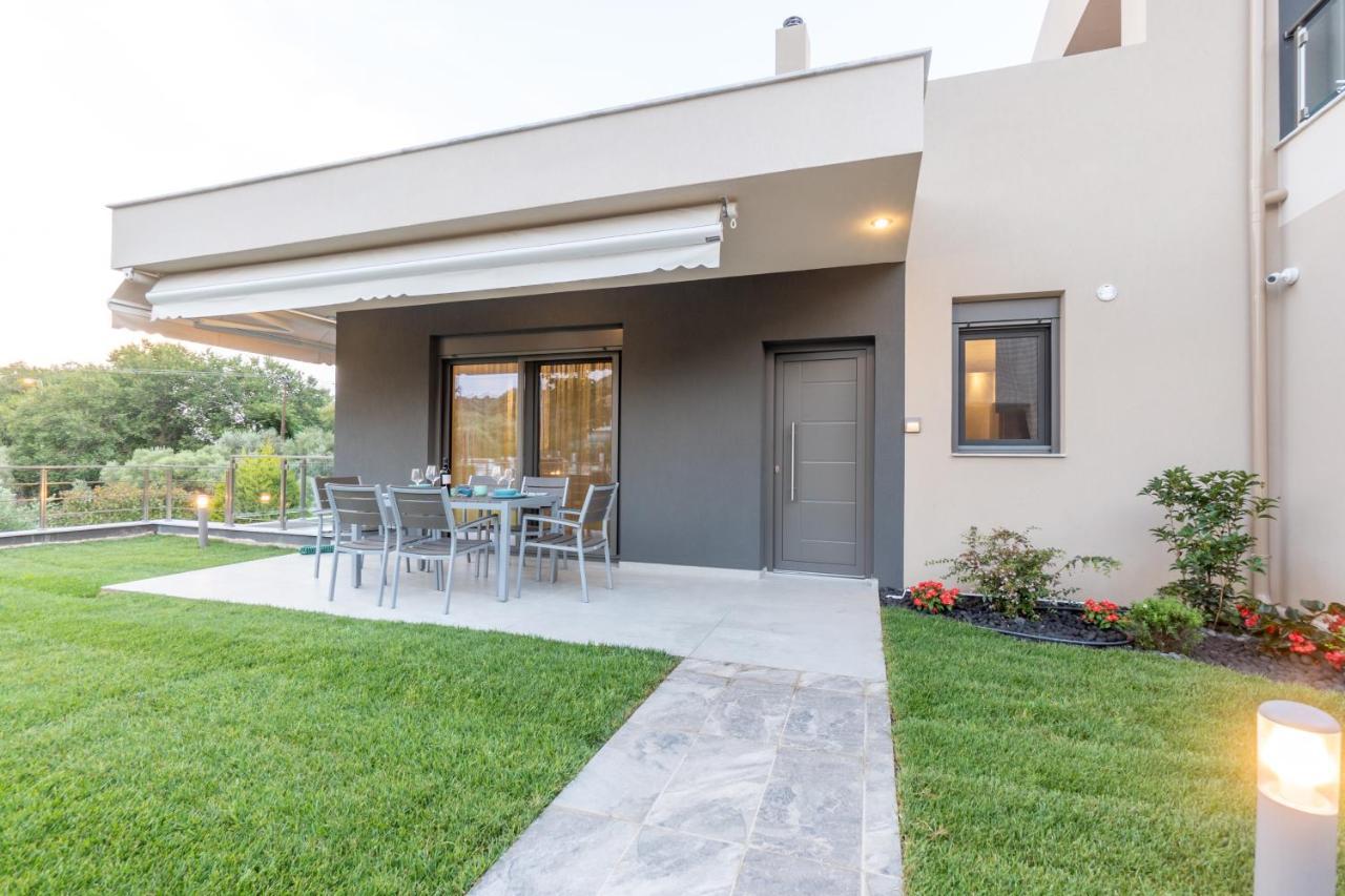3 Doors Villas Nea Iraklitsa Экстерьер фото